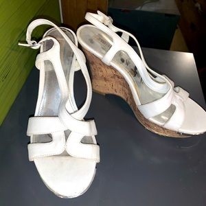 🤍White Jennifer Lopez Heels